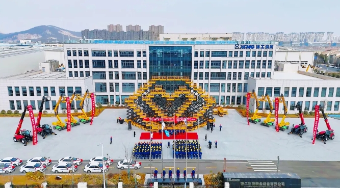 “一臂之力”装备全球，徐工消防“全心+”春季服务万里行启程！