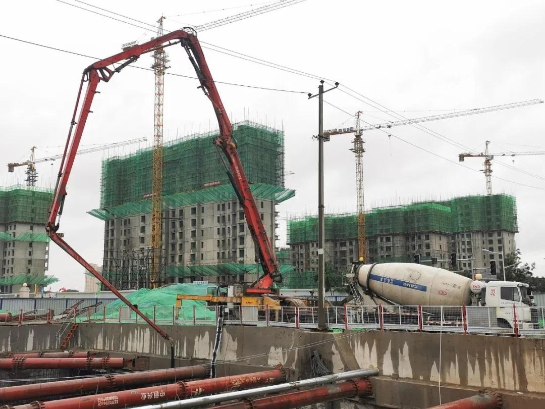 中铁建大桥局再传捷报，石家庄地铁3号线二期01标中仰陵站主体结构顺利封顶