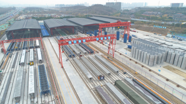 空中“搭连廊” 开启装配式建桥新模式 国内首批装配式公路桥梁项目312国道建设按下“快进键”
