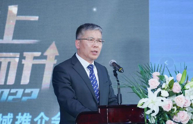 @郑州，大吨位王者来啦！SQZ7000大吨位折臂起重机重磅首展