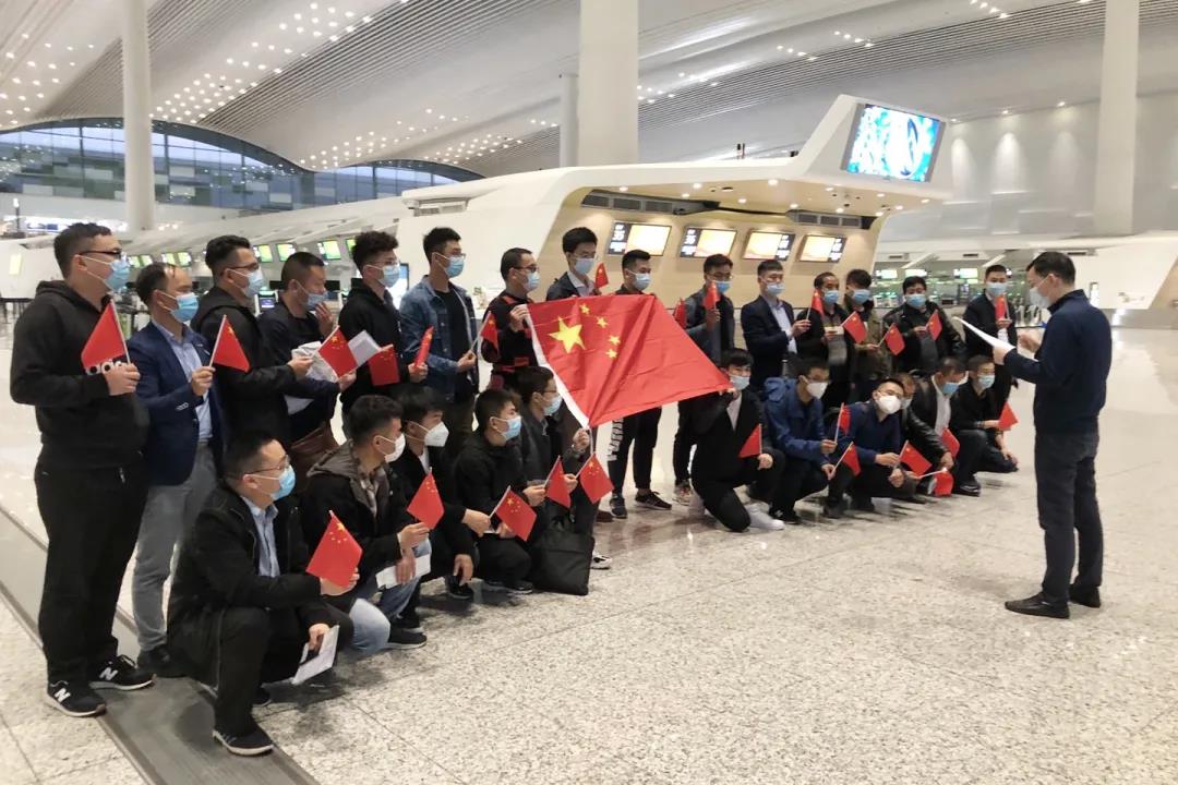 “逆行”出征担使命