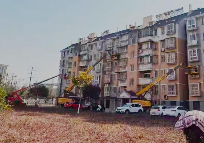 赋能“旧城改造”，华铁大黄蜂助力打造城市建筑色彩