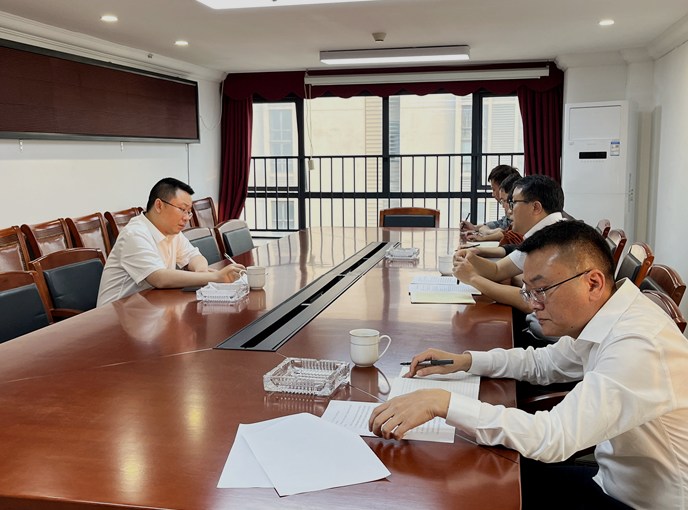 公司总经理雷鸣赴智慧科技分公司调研指导工作