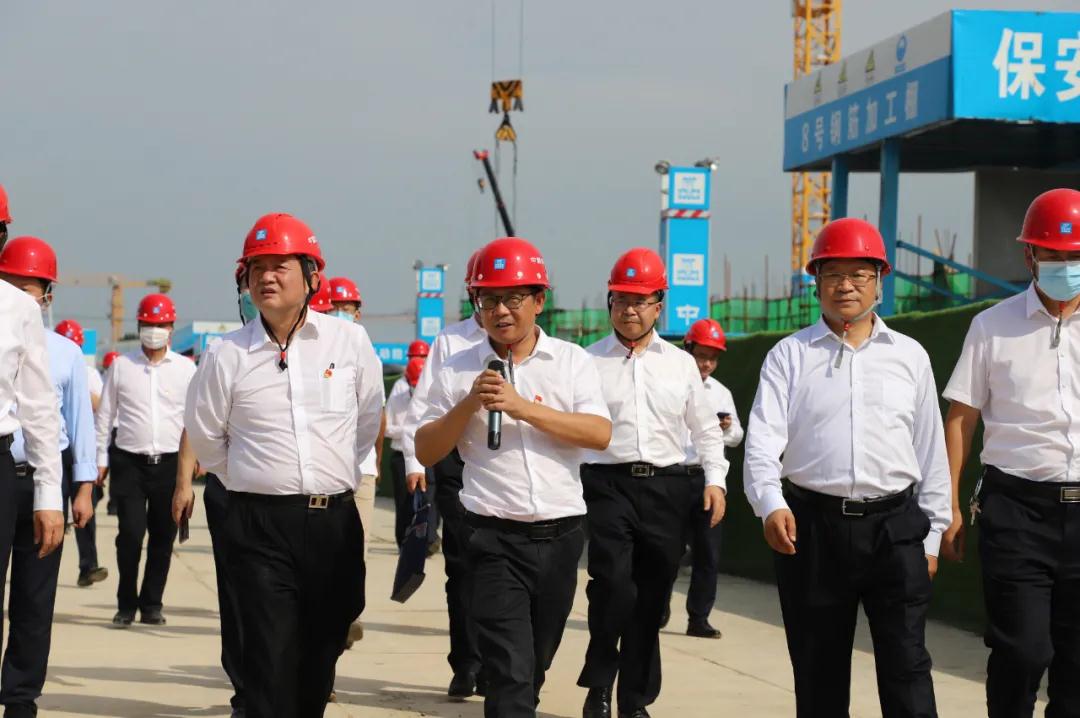 中建集团纪检监察组组长、党组成员赵钊一行调研雄安G2项目