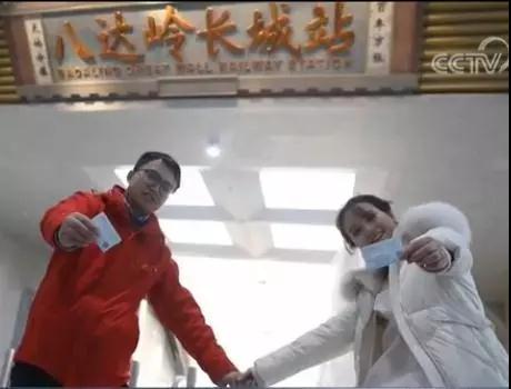 这场推迟三次的婚礼，美得与众不同！
