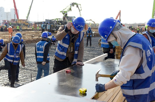 陕建集团仅用100个小时实现箱房首吊 西安市公共卫生中心项目建设再提速