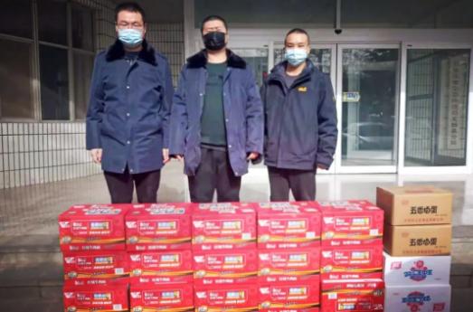 同舟共济克时艰、众志成城战疫魔