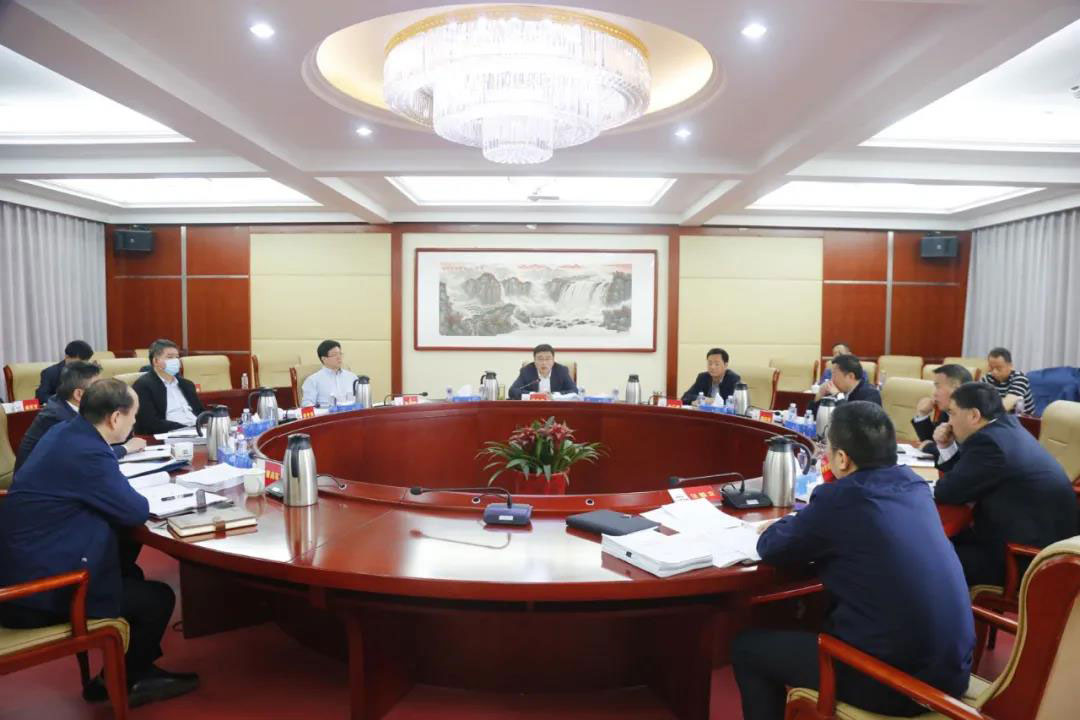 集团公司党委理论学习中心组举行2021年第五次集中学习