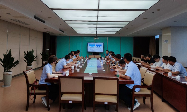 瑞沃集团举办公路工程施工安全管理专题培训
