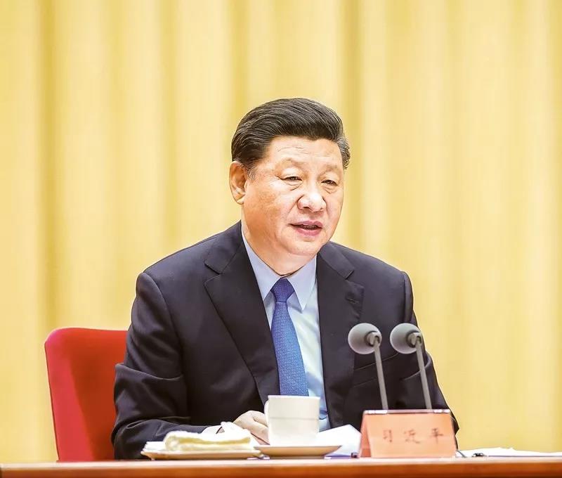 习近平：让党旗在防控疫情斗争第一线高高飘扬