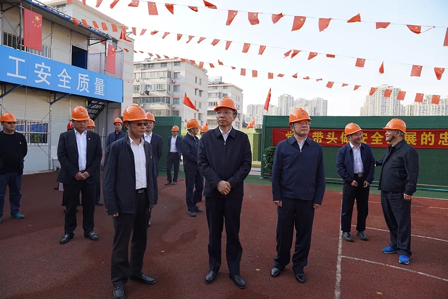 南通市委常委、组织部长封春晴率队对集团承建项目开展安全生产检查