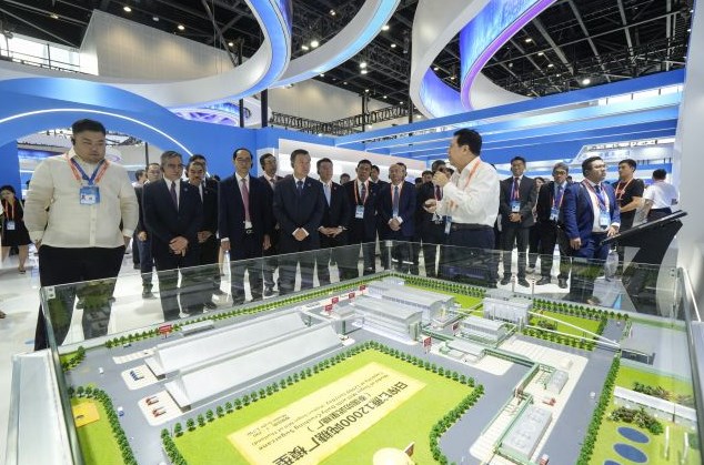 2023年中国—东盟博览会隆重开幕/倪虹莅临集团公司展位参观指导
