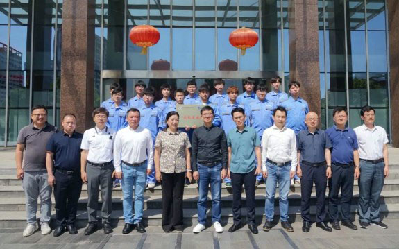 众能联合与南京交通职业技术学院签订校企合作协议