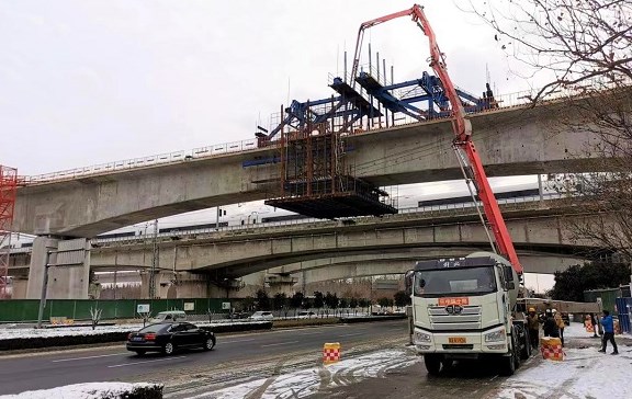 中国铁路济南局集团郑济铁路工程建设指挥部向中铁十局发来贺电