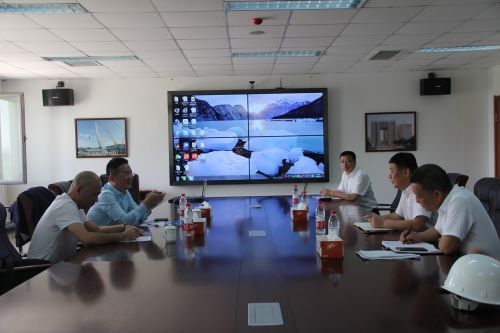 华颢控股集团总经理高峻一行到钢构分公司考察