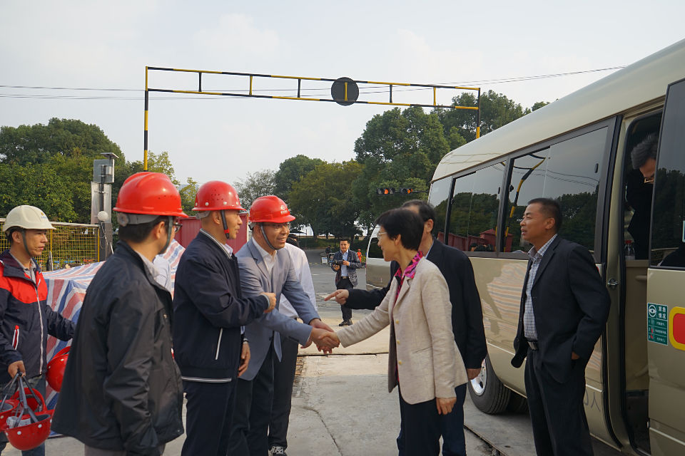 杭州市人大常委会领导调研宏润博奥隧道项目