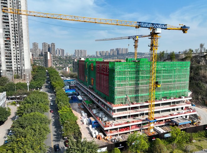 重庆两江新区停车楼、六横线项目获评区“优秀建筑工地”