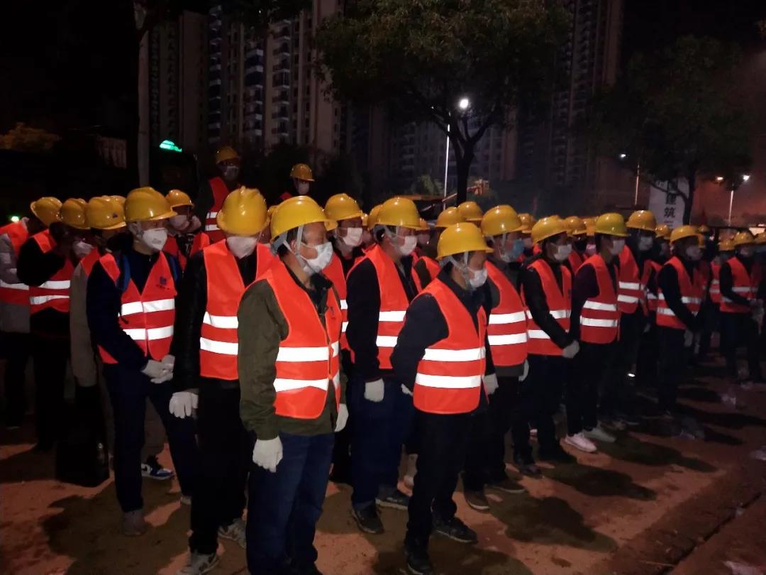 集结雷神山！中建二局向战“疫”前线冲锋