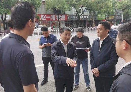新余市委副书记、市长徐鸿赴新余两江水体治理项目检查指导
