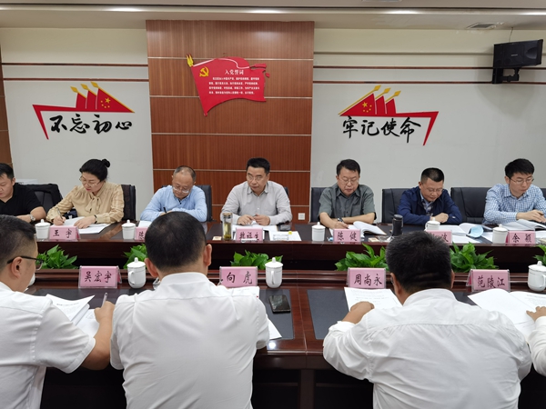 魏福生到七建公司调研指导工作