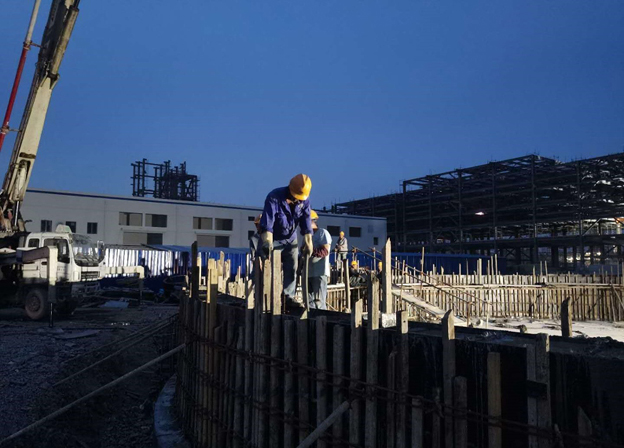 浙石化炼化一体化项目二期苯酚丙酮装置土建工程国庆中秋施工忙