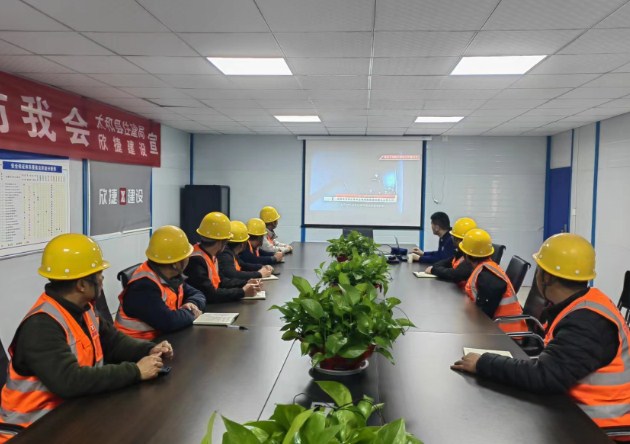 欣捷建设江苏公司项目部开展消防安全培训演练