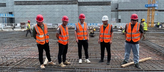 “五一”不停工，坚守最可敬 －－珠江建设项目部管理人员坚守岗位加快工程建设