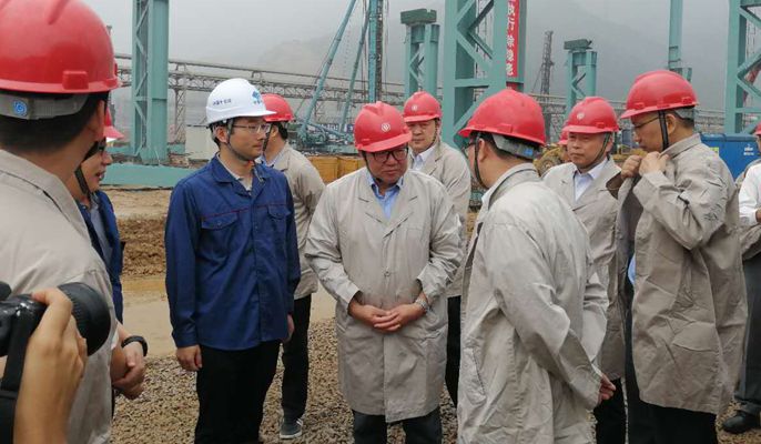 宝武集团总经理胡望明到十七冶项目调研