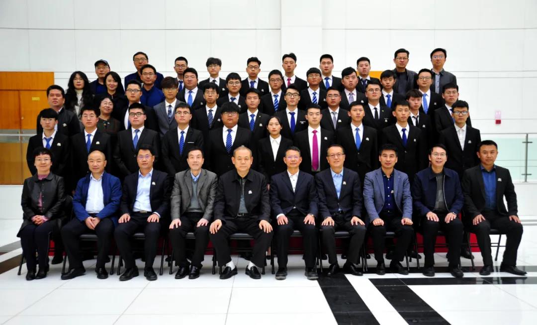 中国铁建与兰州交大校企合作签约仪式暨首届国际工程人才班开班典礼在兰州交大举办