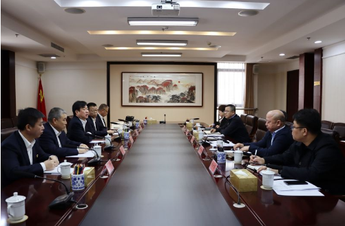 徐永锋拜会包头市东河区区委书记李世明