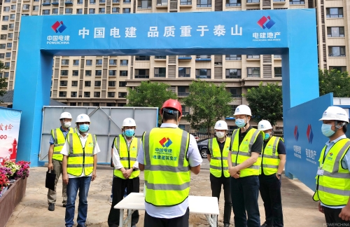 姚强到门头沟区项目调研指导疫情防控工作