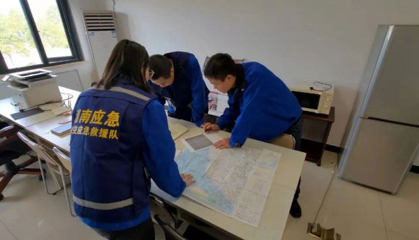 火情就是命令！湖南航空应急救援队山河机组展现“山河速度”