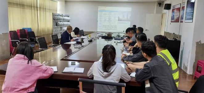 作风革命 效能革命丨龚兆飞一行调研曲靖市传染病医院建设项目