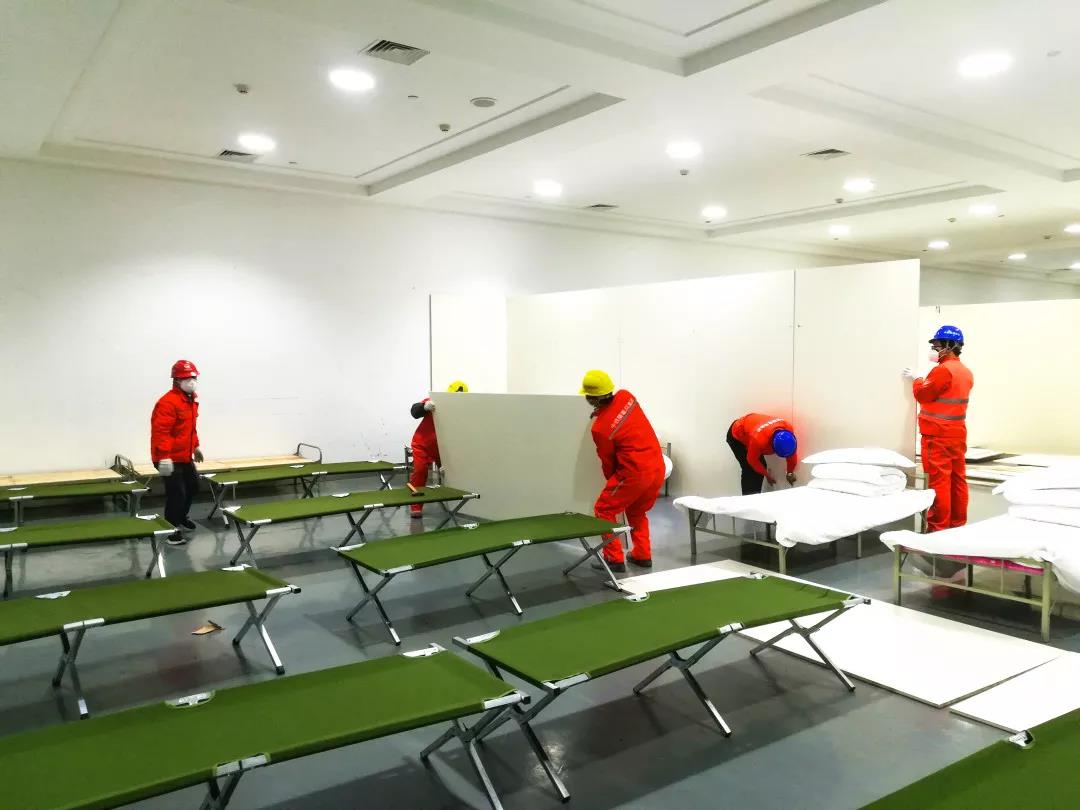 紧急驰援！中国中铁多家单位抢建武汉“方舱医院”