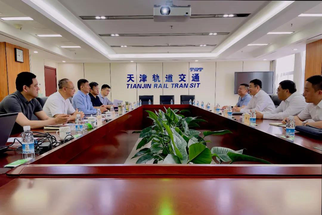 赵红鹰拜会天津轨道交通集团党委书记、董事长卢志永
