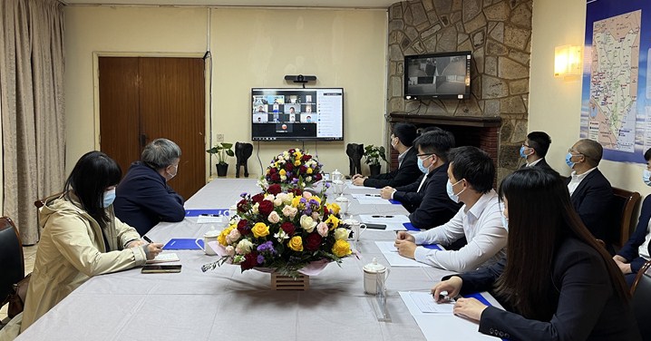 中国驻肯尼亚公参张益俊到集团肯尼亚公司视察中国驻肯尼亚公参张益俊到集团肯尼亚公司视察