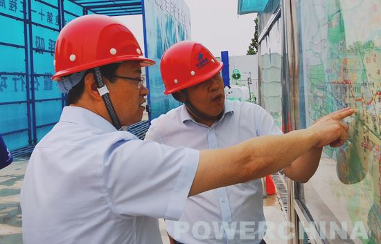 张玉峰到郑州地铁8号线01标02工区调研