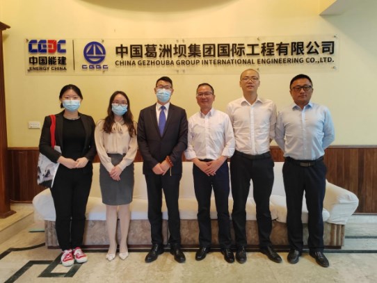 中国驻尼泊尔大使馆经参处参赞谢宇赴尼泊尔代表处指导工作
