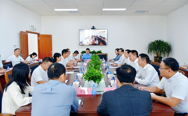 融合扎根 “大湾区” 争做改革“排头兵” 集团党委书记、董事长蔡典维率队调研指导集团本部南方工程局粤港澳大湾区建设与发展
