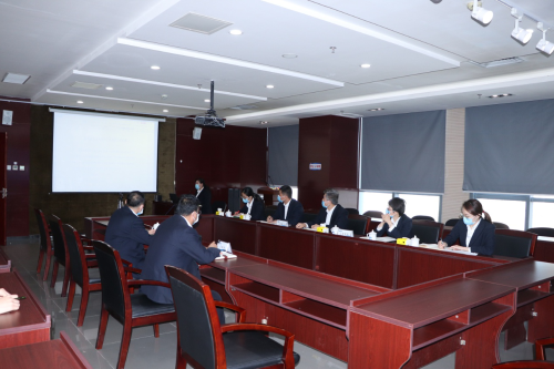 集团公司办公室到新型建筑分公司检查指导工作