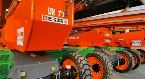 双交流剪叉、玻璃吸盘车、电动臂车……宏信建发来访鼎力！