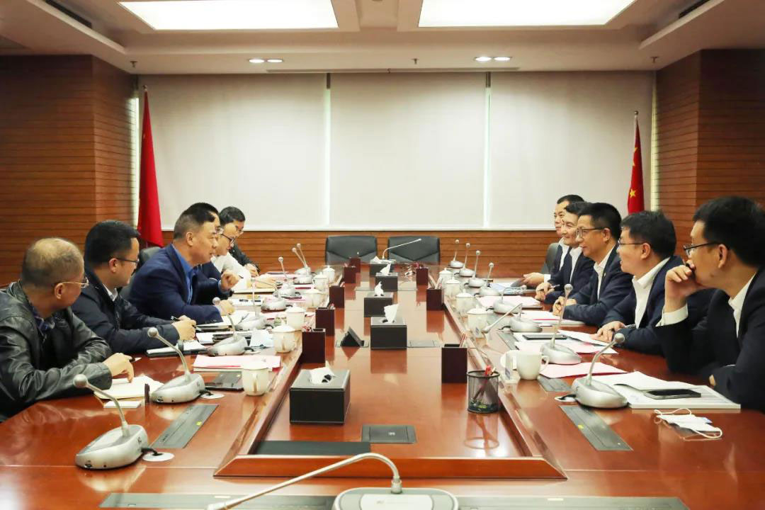 戴立先会见广州市建筑集团有限公司董事长梁湖清