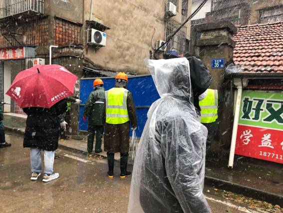 中铁一局建安公司武汉歌笛湖项目部积极支援社区抗疫