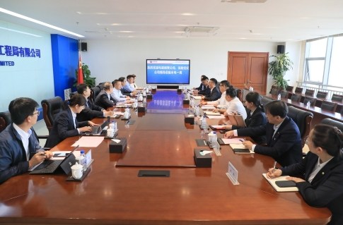 电建租赁公司、保险经纪公司领导一行到访水电一局