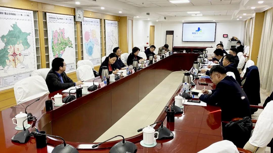 戴立先会见北京市大兴区委副书记、区长王有国