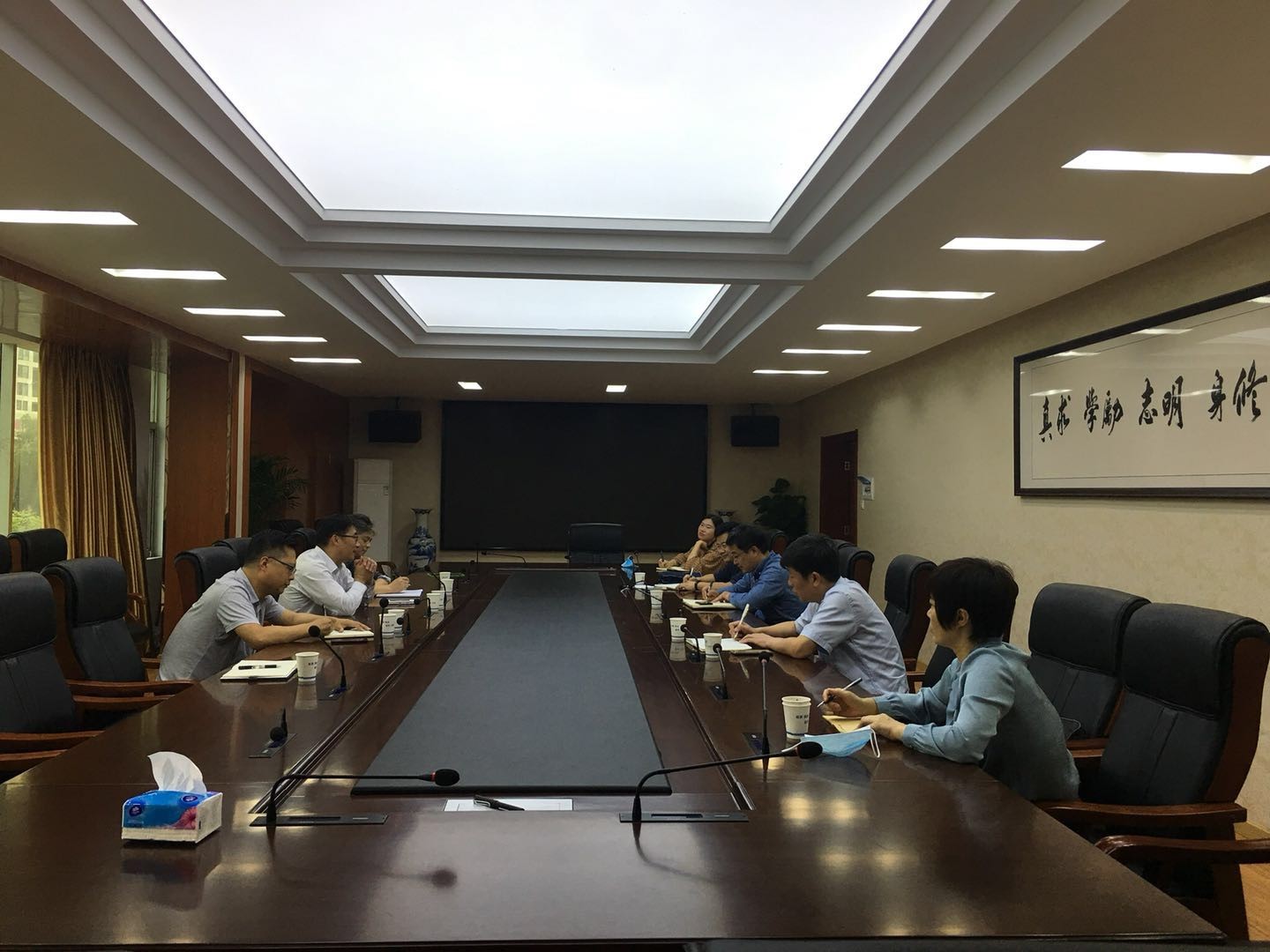 湖北大禹公司领导胡刚一行赴湖北水利水电职业技术学院同学校领导召开大禹“订单班”培养沟通会