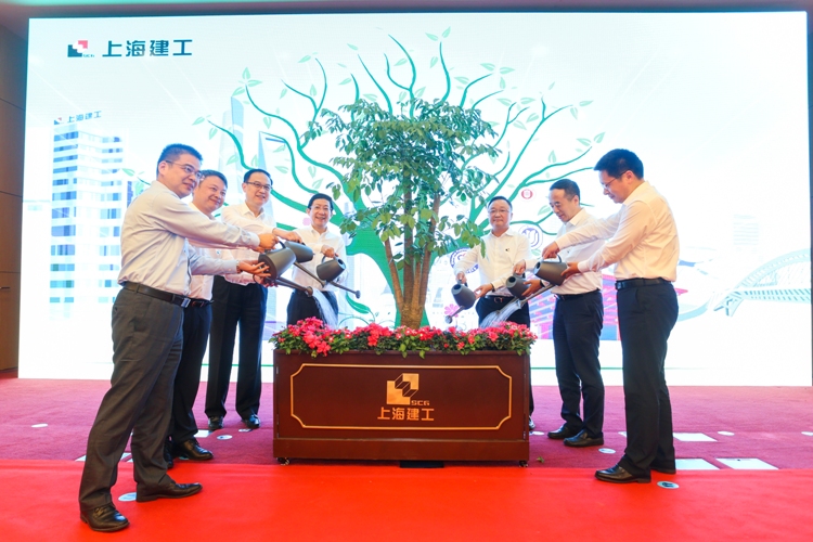 上海建工集团携手沪上21所高校共启合作新篇章