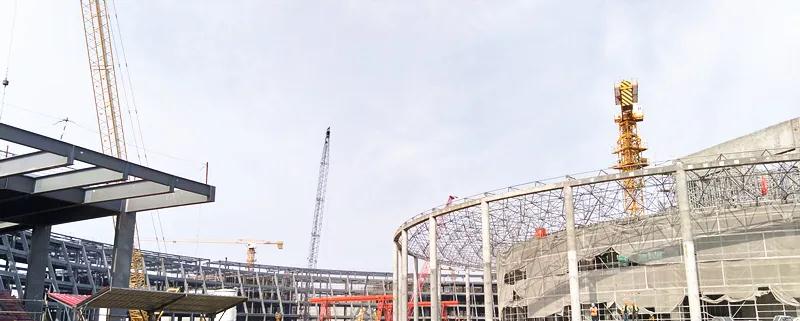 上海建工西湖大学E区学术环主体钢结构合拢