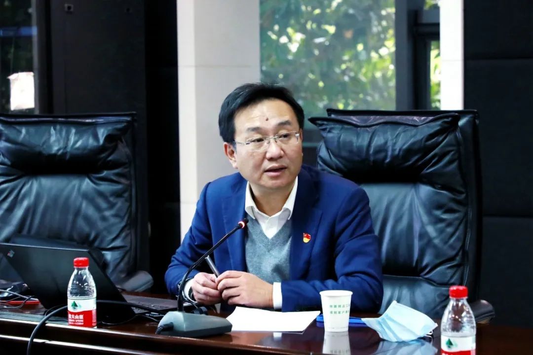 党委副书记、总经理俞新到基层党支部讲授十九届五中全会精神专题党课