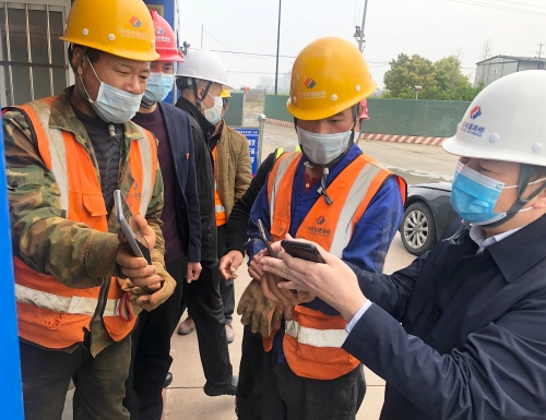 裴利民督导检查杭州区域在建项目疫情防控与复工复产工作